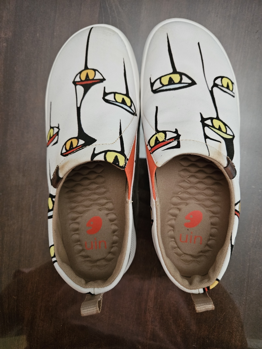 UIN ids White Slip-On Canvas Shoes with Yellow Accent